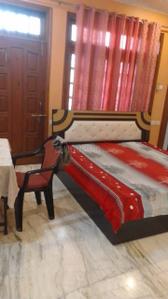 Bedroom Image of 1800 Sq.ft 3 BHK Builder Floor for rent in Gomti Nagar Lucknow for Rs. 30000