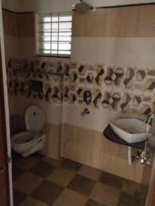 Bathroom Image of 1350 Sq.ft 3 BHK Apartment / Flat for rent in Bawadiya Kalan Bhopal for Rs. 22000