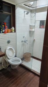 Bathroom Image of 650 Sq.ft 1 BHK Apartment / Flat for rent in Landmark Garden, Kalyani Nagar Pune for Rs. 40000