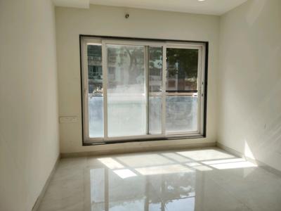 Bedroom Image of 803 Sq.ft 2 BHK Apartment / Flat for sale in Mahant Sahyadree, Goregaon East Mumbai for Rs. 15000000