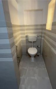 Bathroom Image of 2100 Sq.ft 3.5 BHK Independent House for rent in Pokhraira Muzaffarpur for Rs. 18500