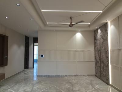 Living Room Image of 2250 Sq.ft 4 BHK Builder Floor for sale in Paschim Vihar New Delhi for Rs. 48500000