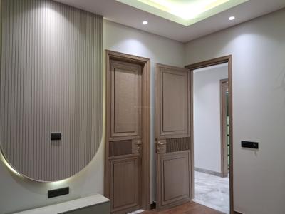 Bedroom Image of 2700 Sq.ft 4 BHK Builder Floor for sale in Paschim Vihar New Delhi for Rs. 55000000