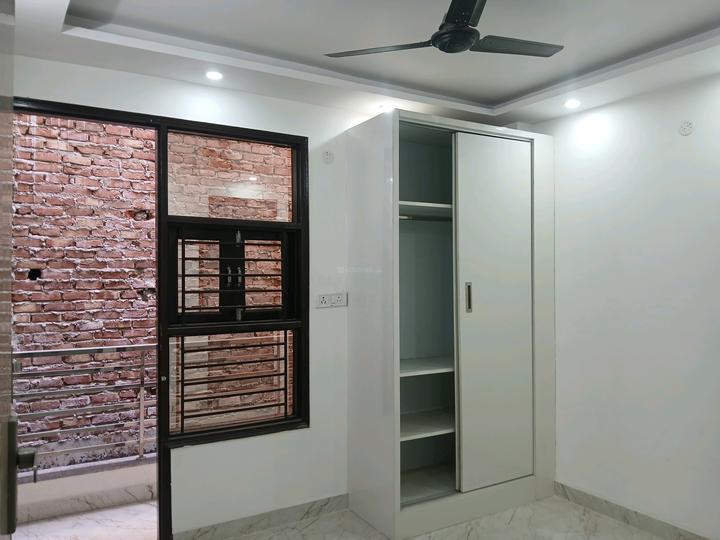 Basai Darapur, Bali Nagar Bedroom One 1