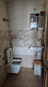 Bathroom Image of 1395 Sq.ft 3 BHK Apartment / Flat for sale in Vastrapur Ahmedabad for Rs. 8000000
