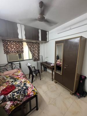 Image of 225 Sq.ft 1 RK Apartment / Flat for rent in Santacruz East, Mumbai for Rs. 33000