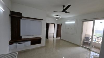 Living Room Image of 674 Sq.ft 2 BHK Apartment / Flat for sale in Signature Global Proxima, Sector 89 Gurgaon for Rs. 7200000