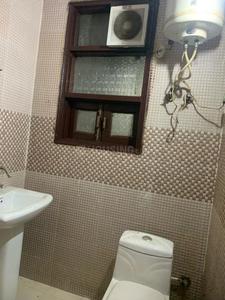 Bathroom Image of 720 Sq.ft 2 BHK Apartment / Flat for sale in Maidan Garhi New Delhi for Rs. 3500000