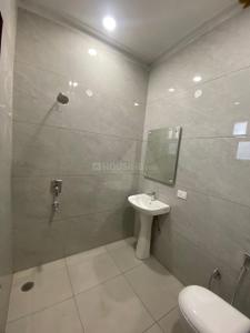 Bathroom Image of 1305 Sq.ft 3 BHK Apartment / Flat for sale in Kharar Mohali for Rs. 6600000
