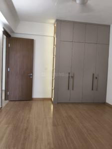 Bedroom Image of 2259 Sq.ft 4 BHK Apartment / Flat for rent in Godrej Woods, Sector 43 Noida for Rs. 100000