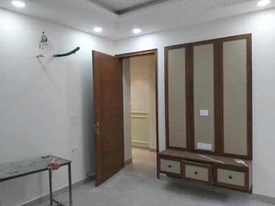 Bedroom Image of 1300 Sq.ft 3 BHK Builder Floor for sale in Shahdara New Delhi for Rs. 15500000