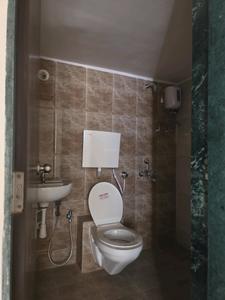 Common Bathroom Image of 950 Sq.ft 1 BHK Apartment / Flat for rent in Ekta Parksville, Virar West Virar for Rs. 12500