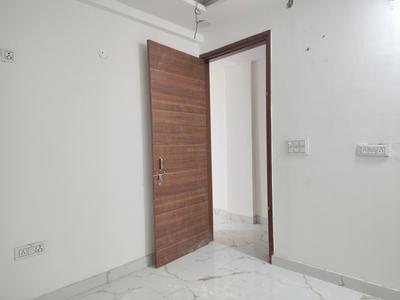 Bedroom Image of 900 Sq.ft 3 BHK Apartment / Flat for sale in Khanpur New Delhi for Rs. 6000000