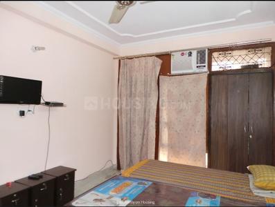 Bedroom Image of AK Girls PG Kalkaji in Kalkaji, New Delhi
