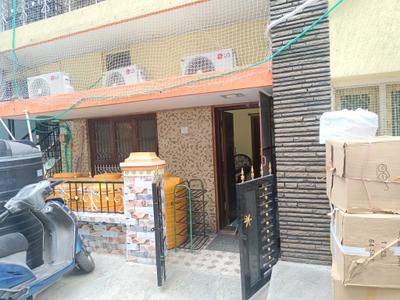 Main Entrance Image of 570 Sq.ft 2.5 BHK Independent House for rent in Rajajinagar Bengaluru for Rs. 40000