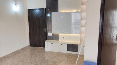 Living Room Image of 1408 Sq.ft 3 BHK Apartment / Flat for rent in Noida Extension Greater Noida for Rs. 23000