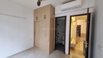 Bedroom Image of 1652 Sq.ft 3 BHK Builder Floor for rent in Smartworld Orchard, Sector 61 Gurgaon for Rs. 62000