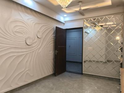 Living Room Image of 1700 Sq.ft 3 BHK Apartment / Flat for sale in Venice Aspire, Noida Extension Greater Noida for Rs. 5899000
