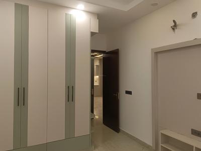 Bedroom Image of 1000 Sq.ft 3 BHK Builder Floor for sale in Pitampura New Delhi for Rs. 11500000