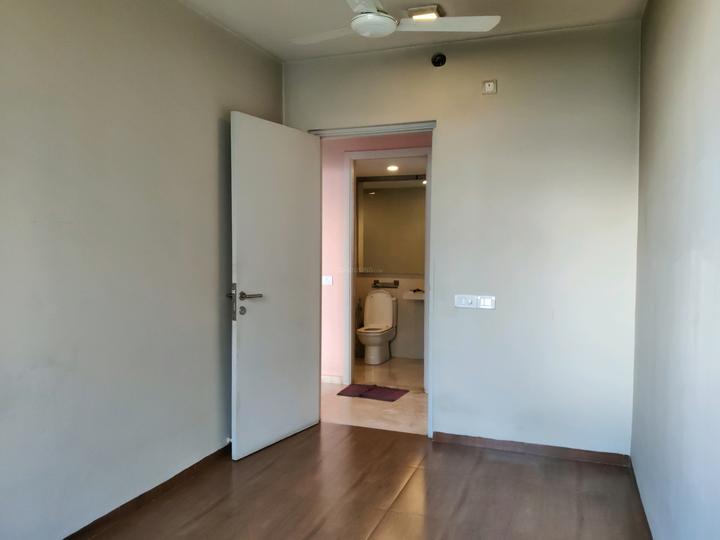 EVERGREEN HIRANANDANI ESTATE Bedroom One 1