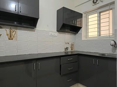 Kitchen Image of 650 Sq.ft 1 BHK Apartment / Flat for rent in Munnekollal Bengaluru for Rs. 24999