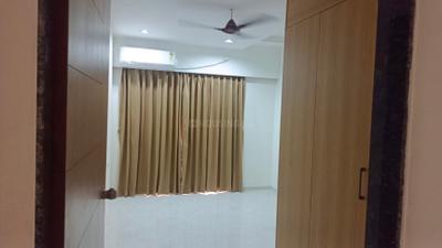 Bedroom Image of 1900 Sq.ft 4 BHK Apartment / Flat for rent in Sama Savli Vadodara for Rs. 55000