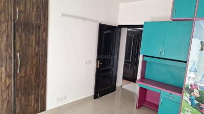 Bedroom Image of 1320 Sq.ft 3 BHK Apartment / Flat for sale in Nimbus The Hyde Park, Sector 78 Noida for Rs. 15700000