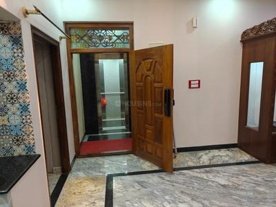 Bedroom Image of 1800 Sq.ft 2 BHK Apartment / Flat for rent in Malleswaram Bengaluru for Rs. 45000