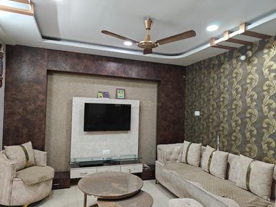 3.5 BHK Flat