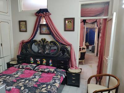Bedroom Image of 900 Sq.ft 2 BHK Builder Floor for rent in Lajpat Nagar New Delhi for Rs. 40000