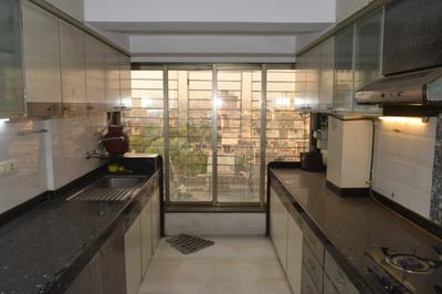 Kitchen Image of 1350 Sq.ft 3 BHK Apartment / Flat for sale in Juhu Mumbai for Rs. 52500000