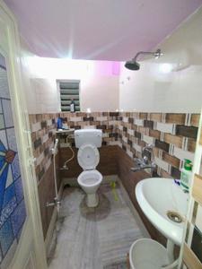Bathroom Image of 350 Sq.ft 1 BHK Apartment / Flat for sale in Tollygunge Kolkata for Rs. 1500000