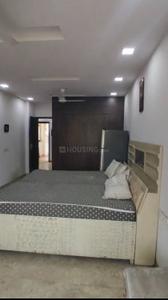 Bedroom Image of 950 Sq.ft 2 BHK Apartment / Flat for sale in Meena Apartments, Patparganj New Delhi for Rs. 15000000