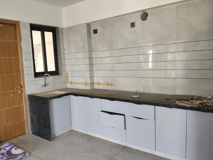 Olive Greens Main Image 1