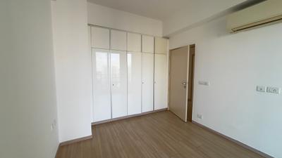 Bedroom Image of 1818 Sq.ft 3 BHK Apartment / Flat for sale in DLF The Primus, Sector 82A Gurgaon for Rs. 30700000