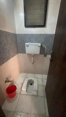 Bathroom Image of 552 Sq.ft 1 BHK Apartment / Flat for rent in Ram Laxman Sadguru Residency, Shilphata Thane for Rs. 14000