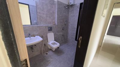 Image of 750 Sq.ft 2 BHK Apartment / Flat for rent in Kanakia Levels, Malad East, Mumbai for Rs. 75000