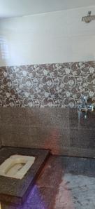 Bathroom Image of 1200 Sq.ft 3 BHK Duplex for rent in State Bank Of India Colony Bengaluru for Rs. 22000