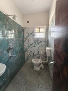 Bathroom Image of 1200 Sq.ft 2 BHK Builder Floor for rent in Jeevan Bima Nagar Bengaluru for Rs. 45000