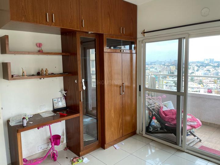 Brigade metropolis Bedroom 1