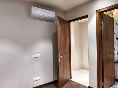 Bedroom Image of 2500 Sq.ft 4 BHK Builder Floor for sale in Greenwood City Floors, Sector 45 Gurgaon for Rs. 41100000