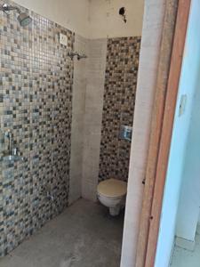 Bathroom Image of 970 Sq.ft 3 BHK Apartment / Flat for sale in RD ganges, Serampore Hooghly for Rs. 2800000