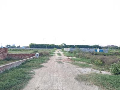 Image of 900 Sq.ft Residential Plot / Land for sale in Knowledge Park 3, Greater Noida for Rs. 4000000