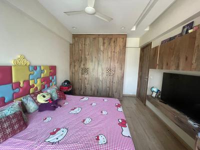 Bedroom Image of 1526 Sq.ft 3 BHK Apartment / Flat for sale in Hiranandani Maitri Park, Chembur Mumbai for Rs. 45000000