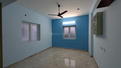 Hall Image of 949 Sq.ft 2 BHK Apartment / Flat for sale in Sembakkam Chennai for Rs. 6800000