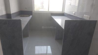 Kitchen Image of 690 Sq.ft 1 BHK Apartment / Flat for sale in Mulund West Mumbai for Rs. 11000000
