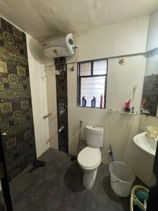 Bathroom Image of 1200 Sq.ft 2 BHK Apartment / Flat for sale in Kumar Kruti, Kalyani Nagar Pune for Rs. 14600000