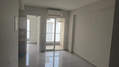 Living Room Image of 1050 Sq.ft 2 BHK Builder Floor for rent in Signature Global City 92, Sector 92 Gurgaon for Rs. 24000