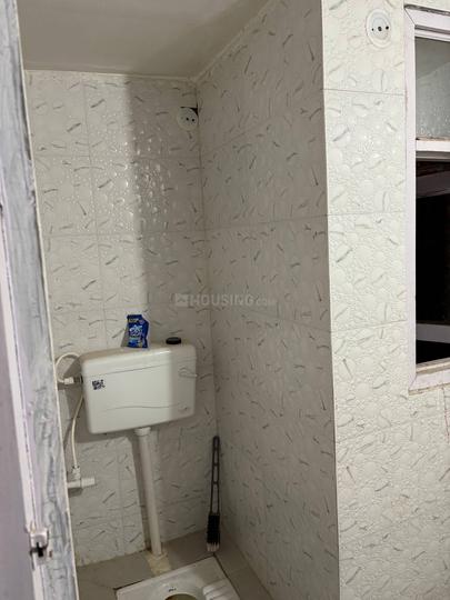 Safina manzil Bathroom 1