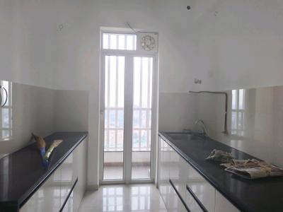 Kitchen Image of 1500 Sq.ft 3 BHK Apartment / Flat for rent in Runwal The Central Park, Chinchwad Pune for Rs. 47000